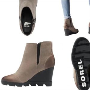 Sorel Joan Uptown Zip Bootie